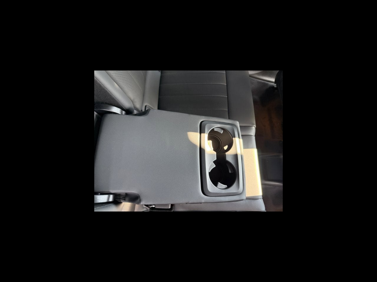 2027 MINI COUNTRYMAN ICONIC