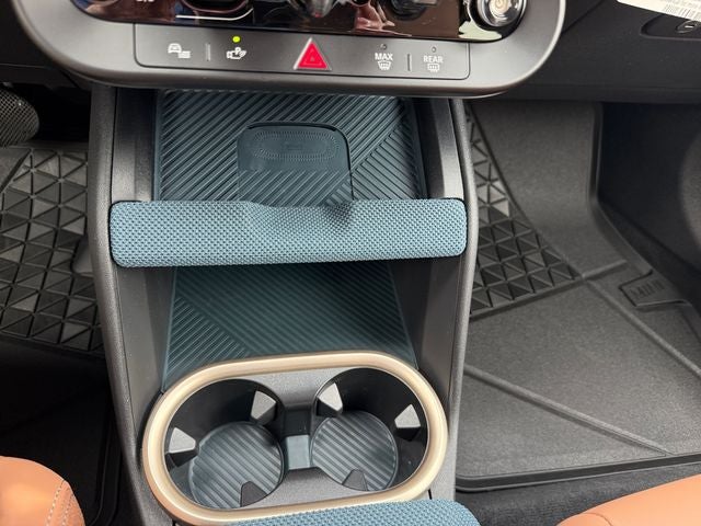 2027 MINI COUNTRYMAN ICONIC