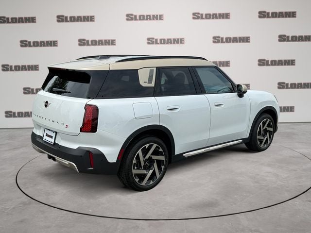 2027 MINI COUNTRYMAN ICONIC