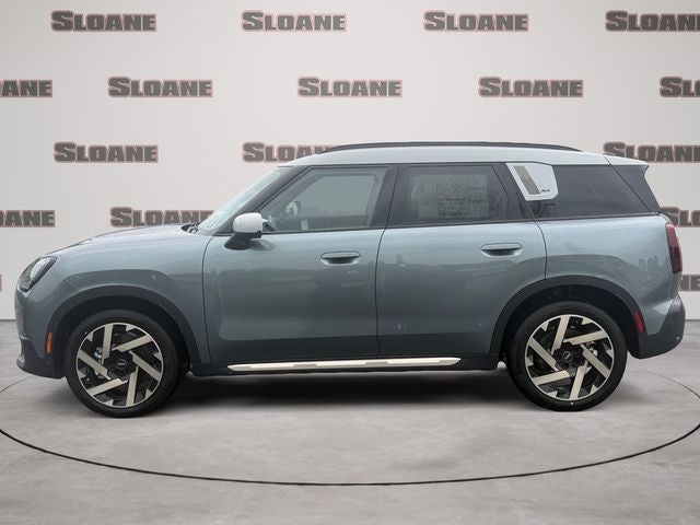 2027 MINI COUNTRYMAN ICONIC