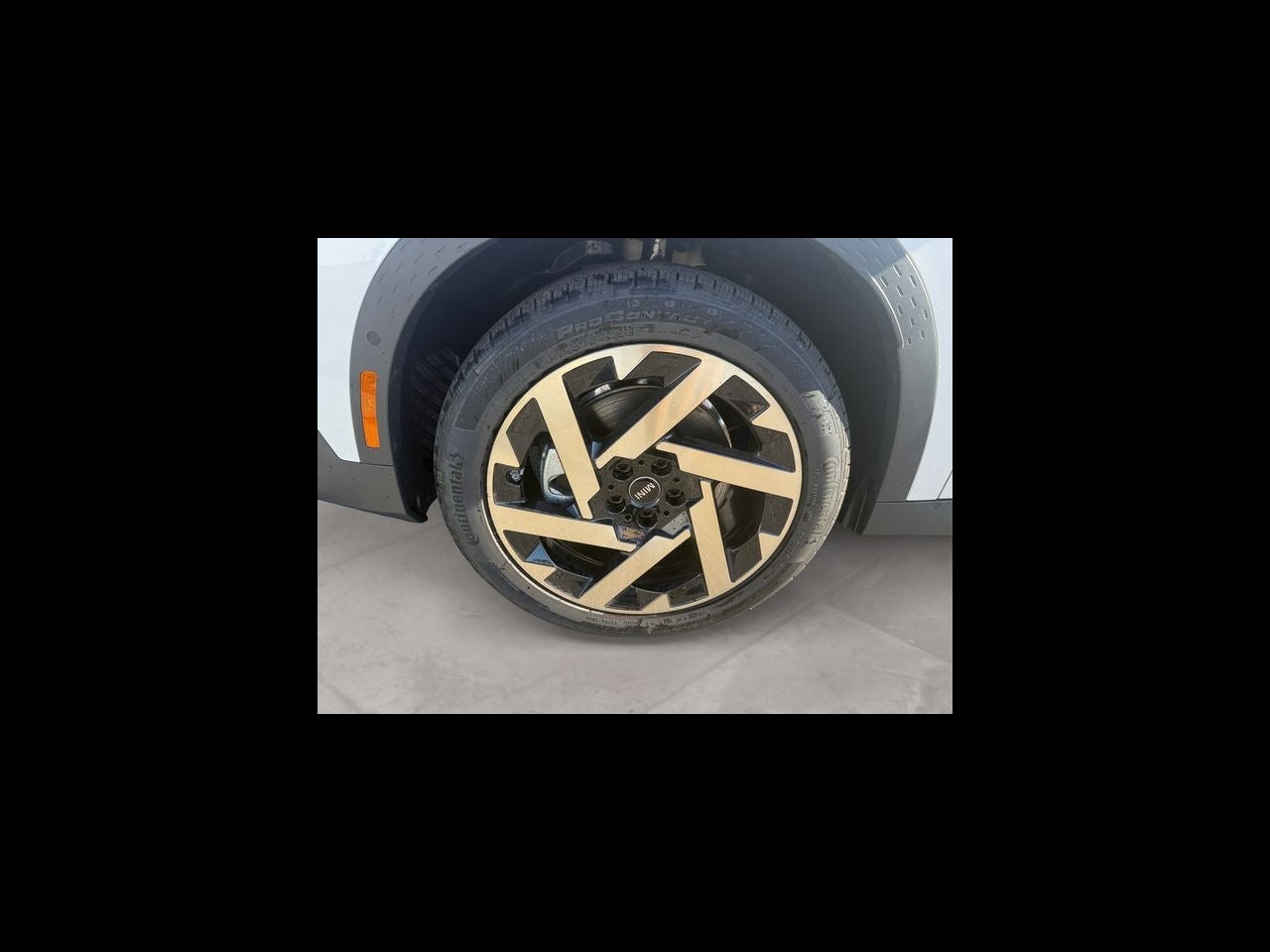 2026 MINI COUNTRYMAN SIGNATURE PLUS