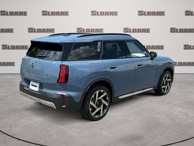 2027 MINI COUNTRYMAN ICONIC
