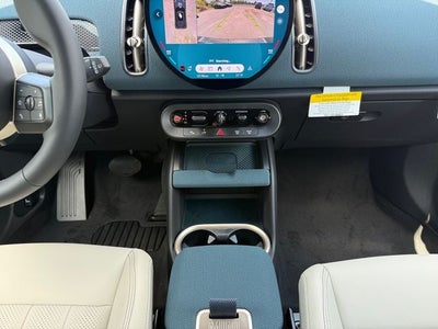 2027 MINI COUNTRYMAN ICONIC