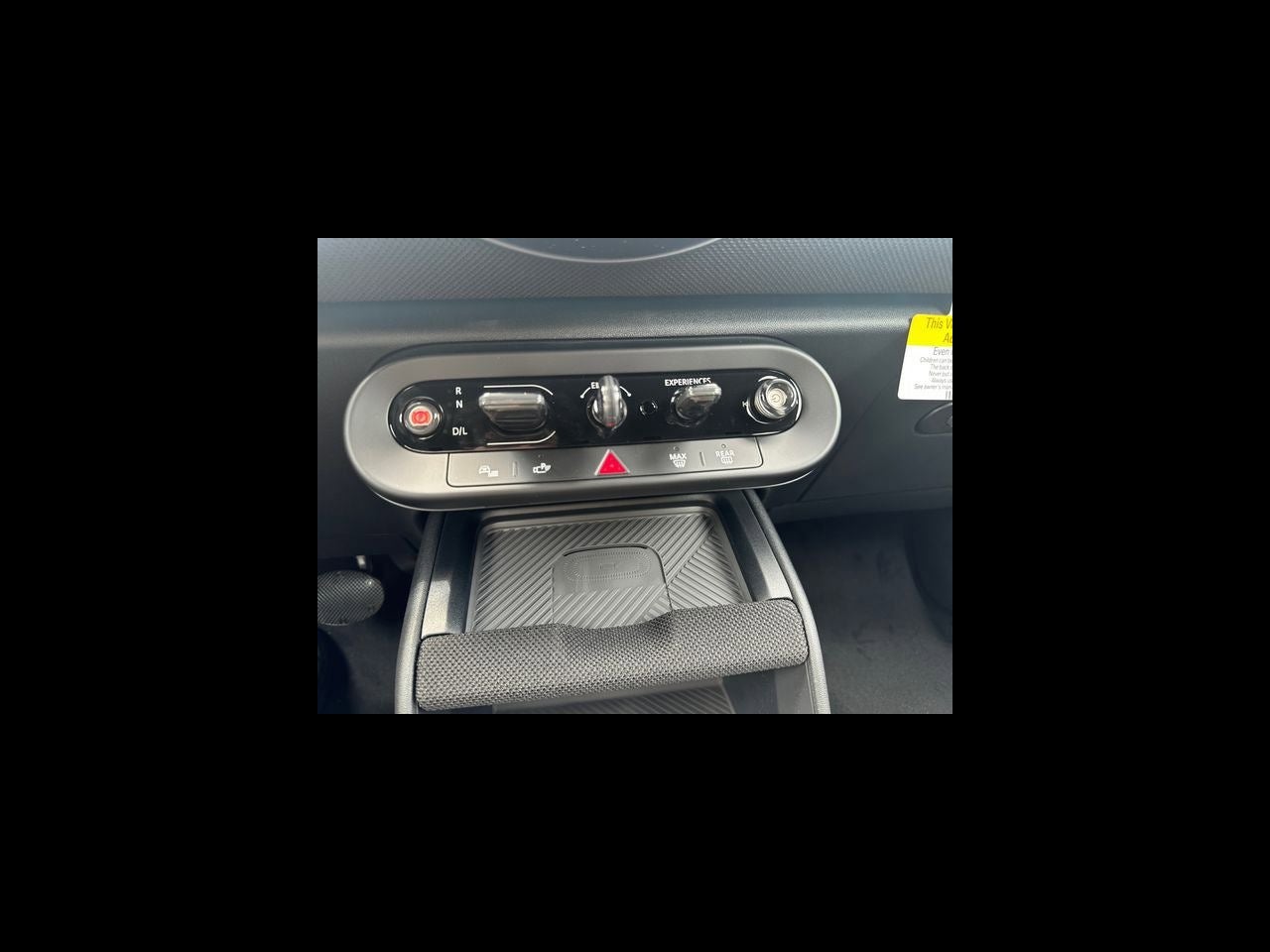 2027 MINI COUNTRYMAN ICONIC
