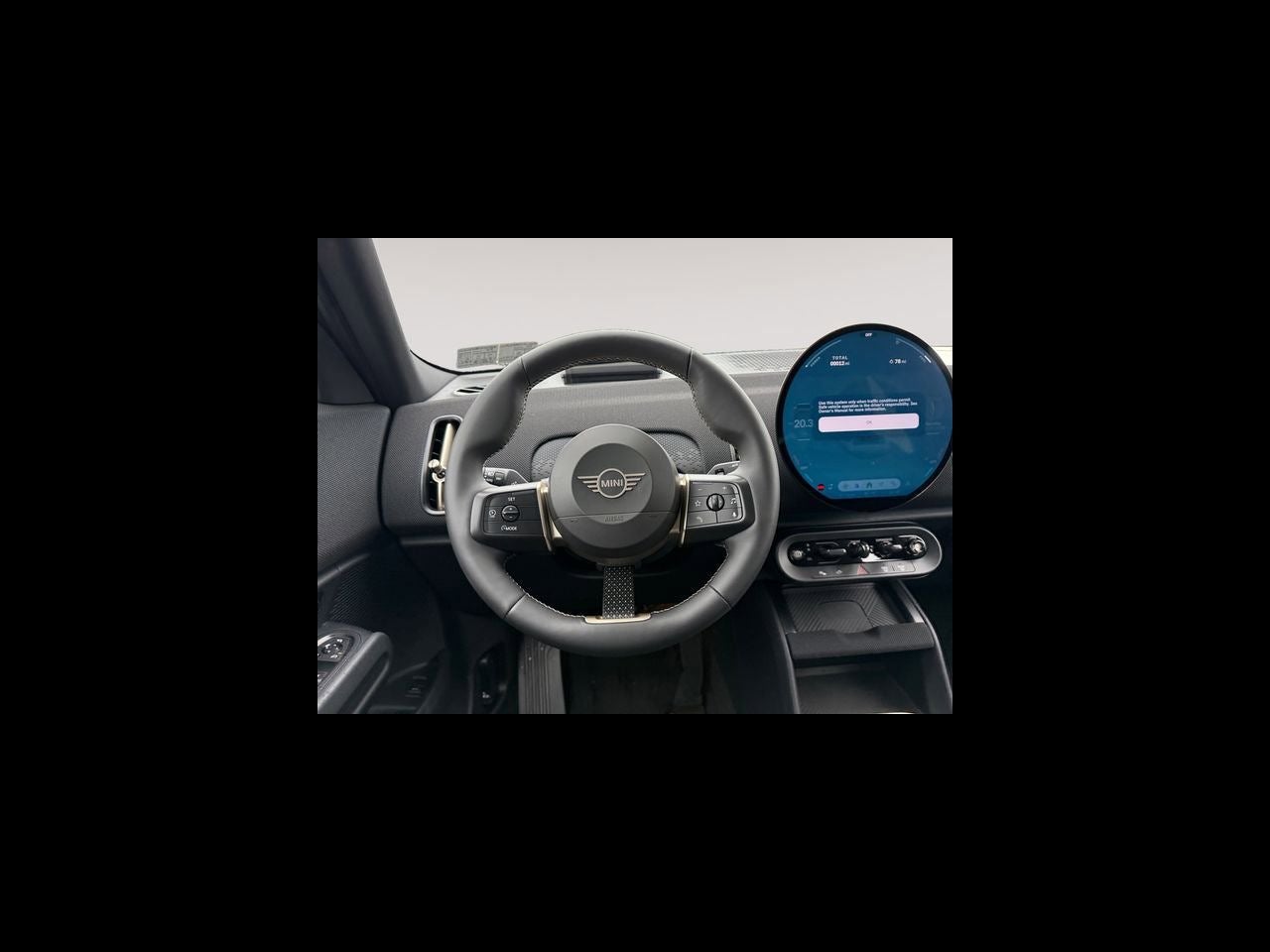 2027 MINI COUNTRYMAN SIGNATURE PLUS