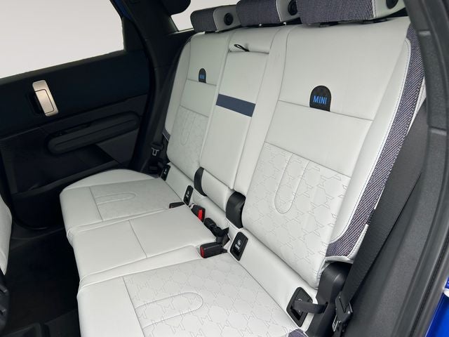 2026 MINI COUNTRYMAN OXFORD EDITION