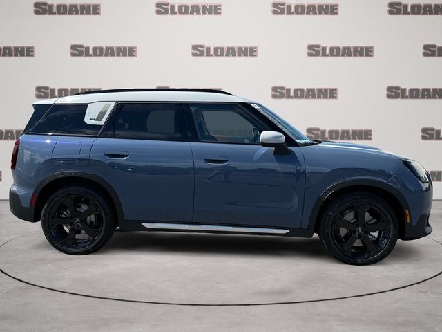2027 MINI COUNTRYMAN ICONIC