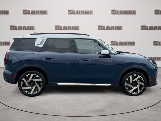 2027 MINI COUNTRYMAN ICONIC