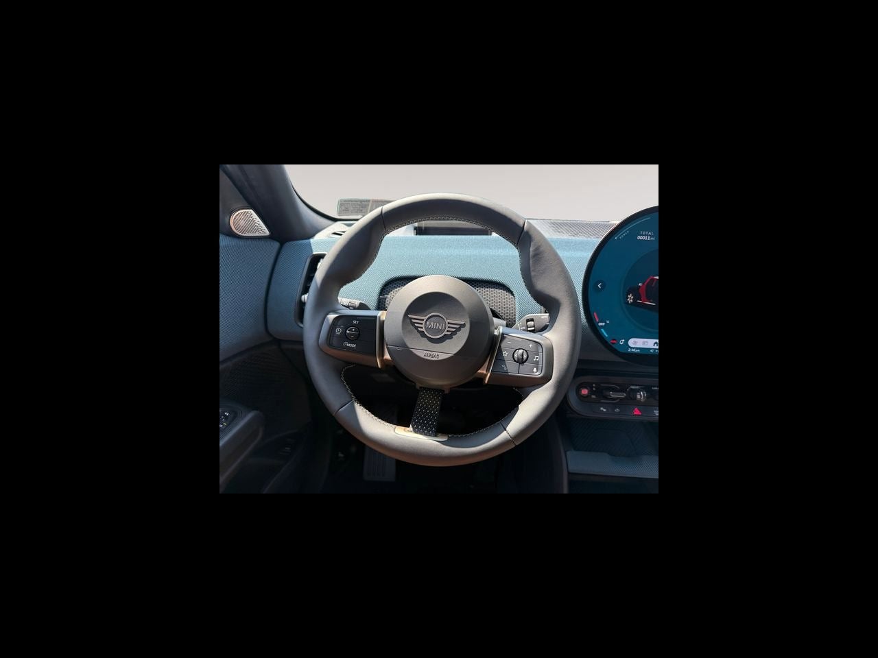 2027 MINI COUNTRYMAN ICONIC