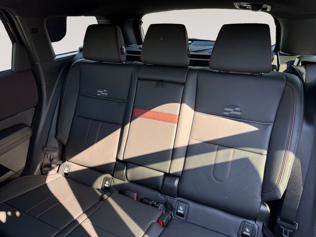 2027 MINI COUNTRYMAN ICONIC