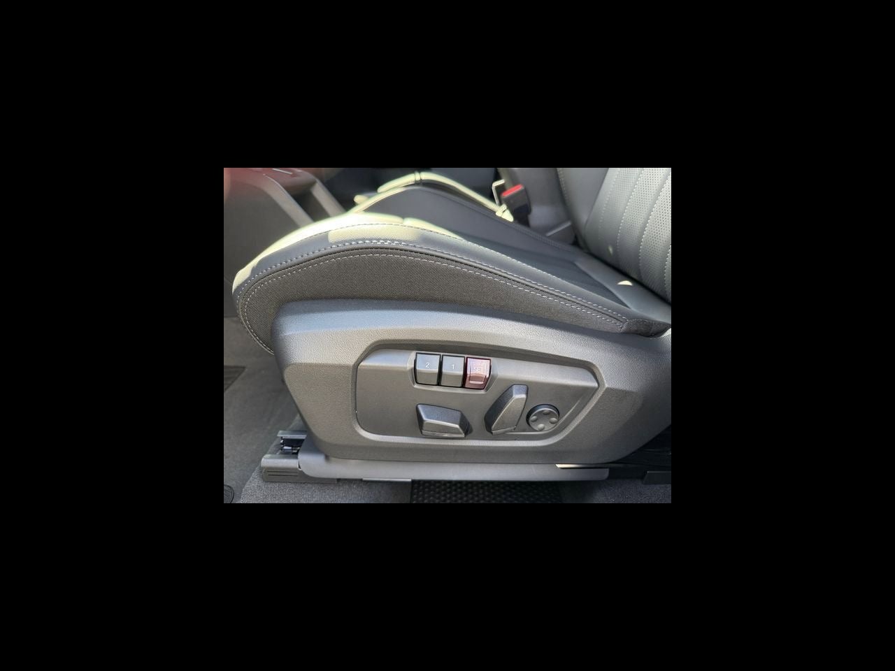 2026 MINI COUNTRYMAN ICONIC