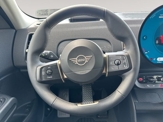 2027 MINI COUNTRYMAN SIGNATURE PLUS