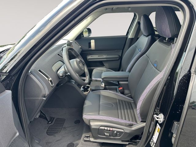 2027 MINI COUNTRYMAN SIGNATURE PLUS