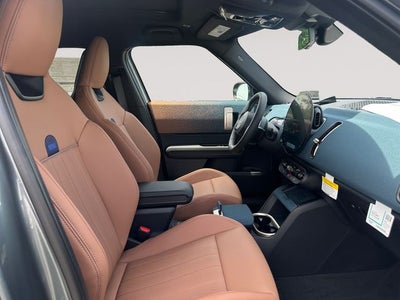 2027 MINI COUNTRYMAN ICONIC