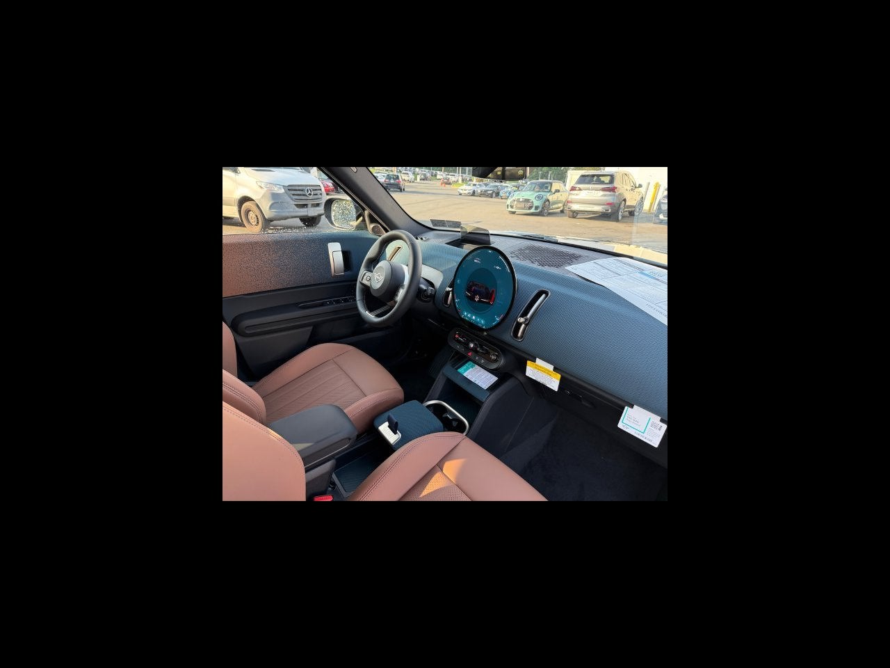 2027 MINI COUNTRYMAN ICONIC