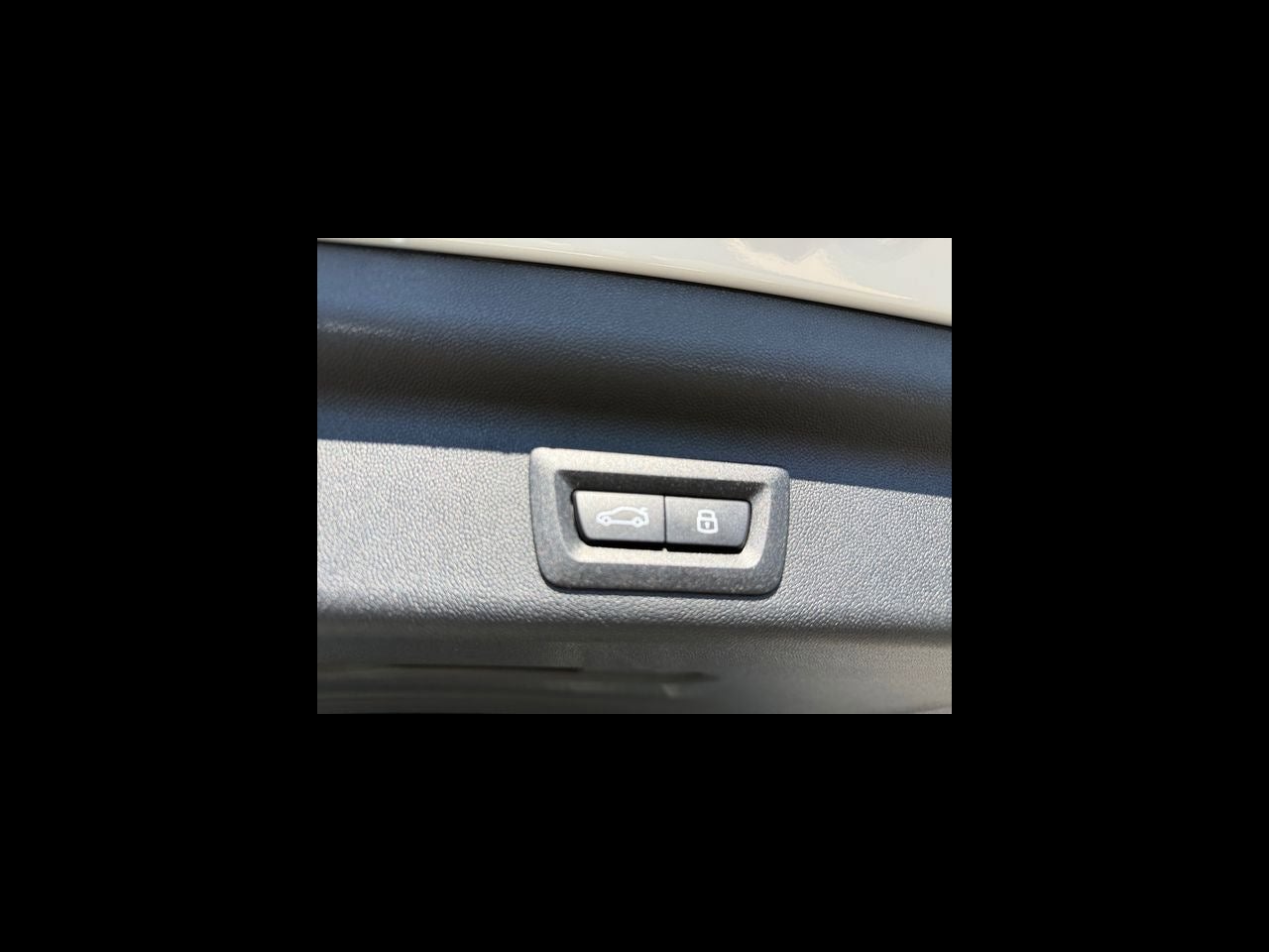 2026 MINI COUNTRYMAN ICONIC