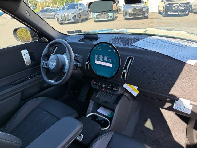 2027 MINI COUNTRYMAN ICONIC