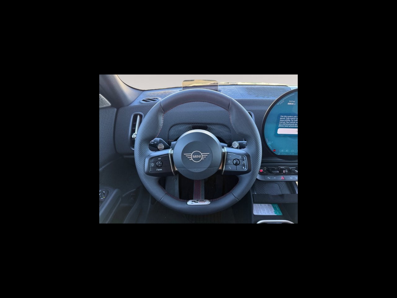 2027 MINI COUNTRYMAN ICONIC