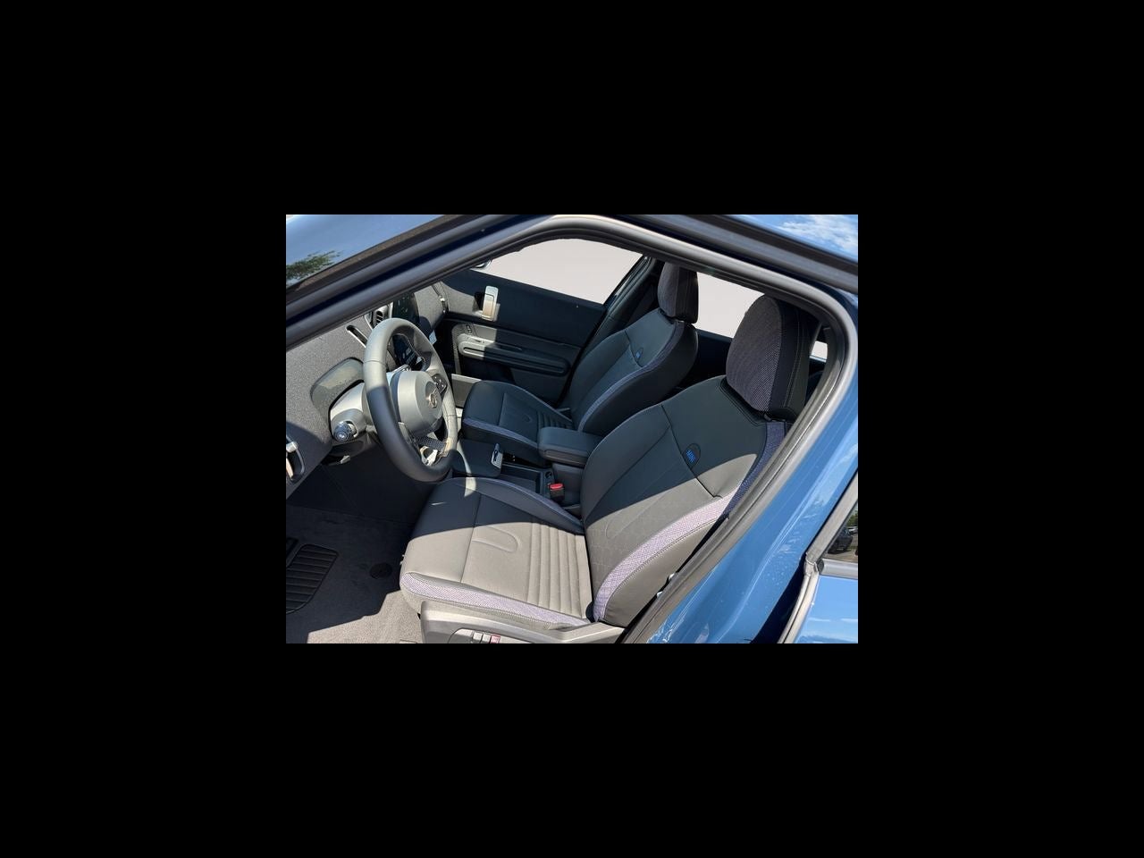 2027 MINI COUNTRYMAN SIGNATURE PLUS
