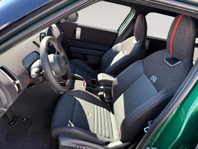 2027 MINI COUNTRYMAN ICONIC
