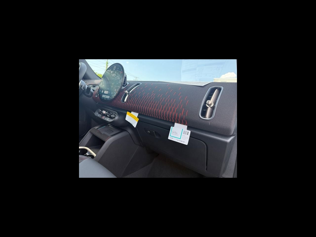 2027 MINI COUNTRYMAN ICONIC
