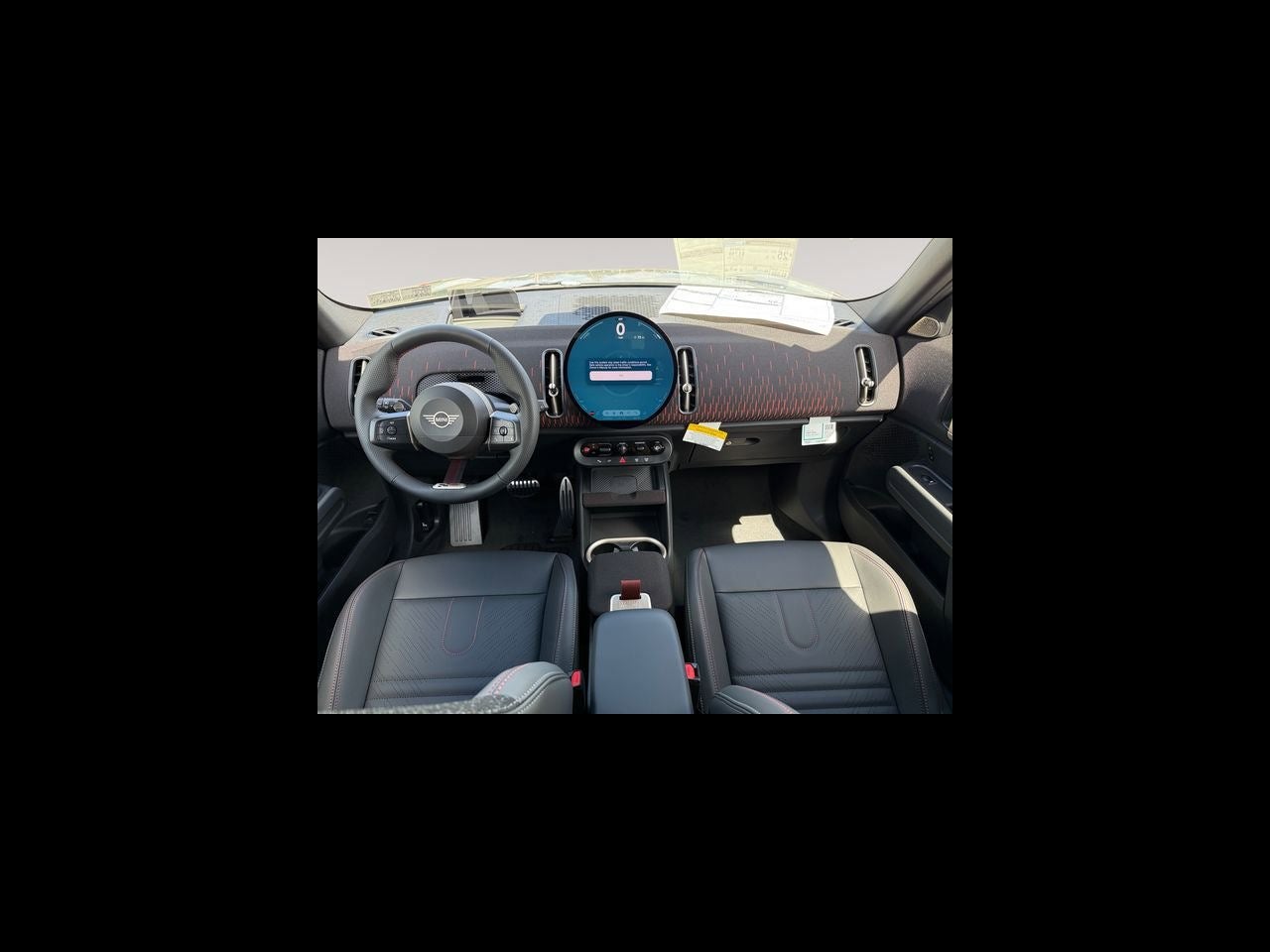 2027 MINI COUNTRYMAN ICONIC